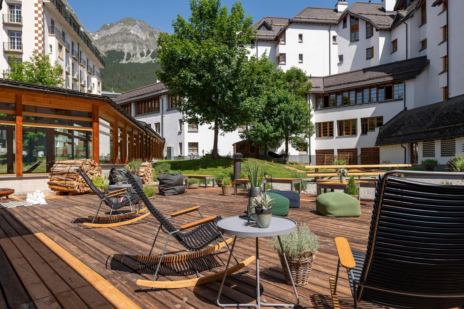 Hotel Schweizerhof Lenzerheide Exterior photo