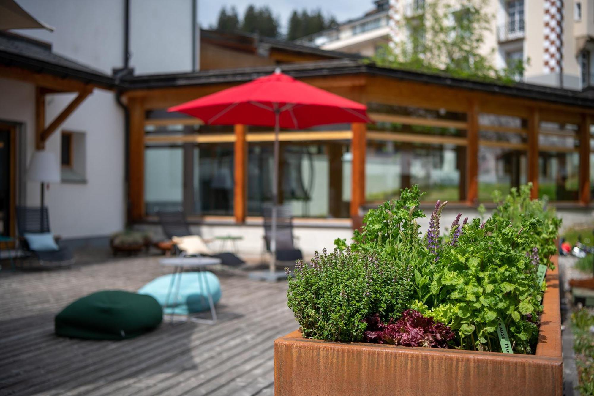 Hotel Schweizerhof Lenzerheide Exterior photo
